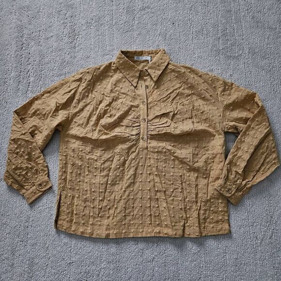 Mon Renn Isla Top and Mini Skirt Set in Biscuit Size Small - Picture 10 of 14